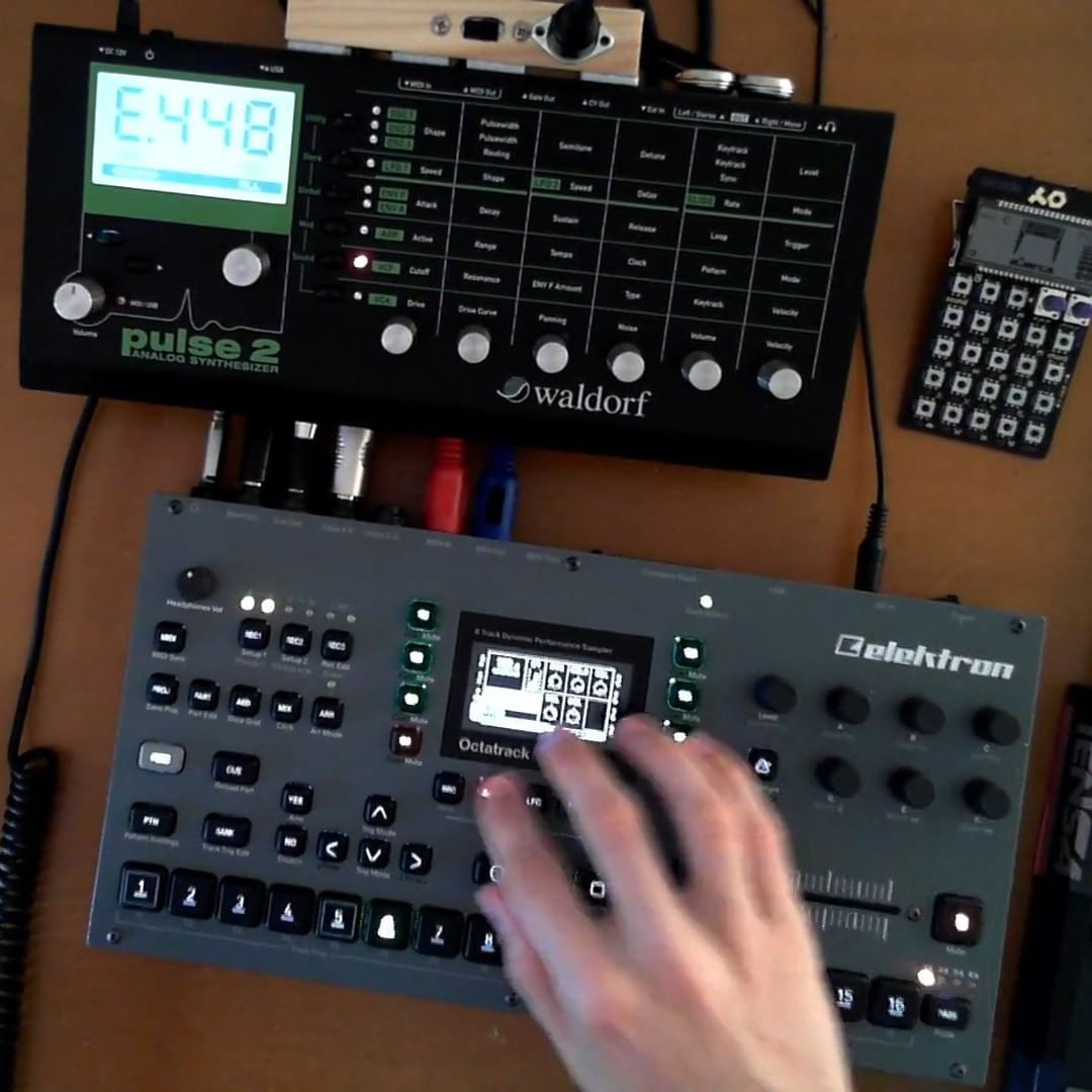 New post in my Patreon! I will add the link in the bio.

If you want to check it out without becoming a member, I can sneakily send you the link via DM 😜 I understand that it's not for everyone.

New stuff isbeing cooked all the time!

https://www.patreon.com/autotel

#live #octatrack #waldorfpulse2

